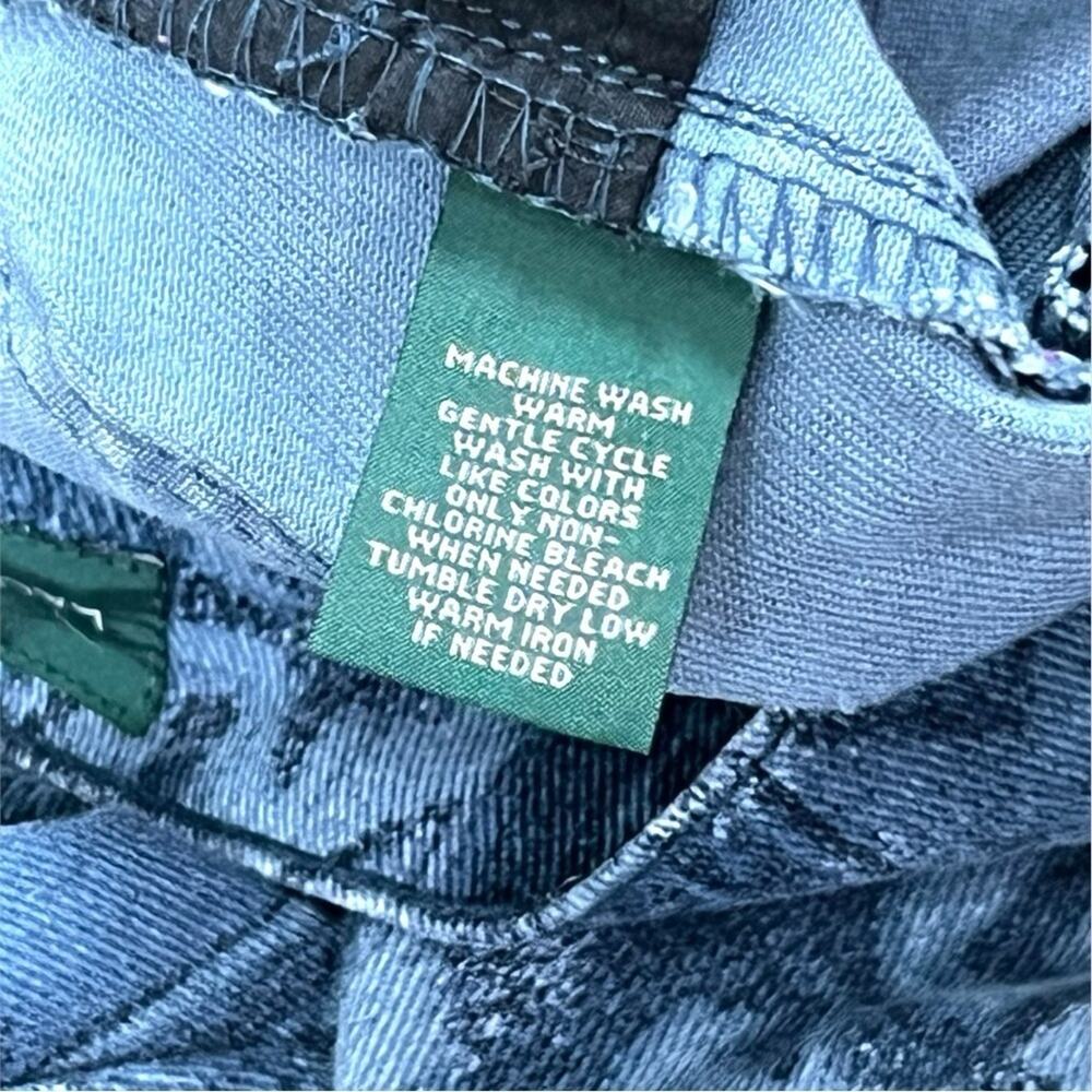 Patterned Blue Jeans - Picture 8 of 9